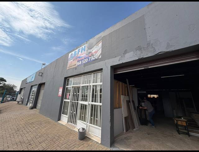 150M² WORKSHOP TO LET IN BLESBOKLAAGTE